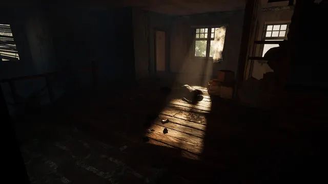 Intérieur sombre d'une maison abandonnée